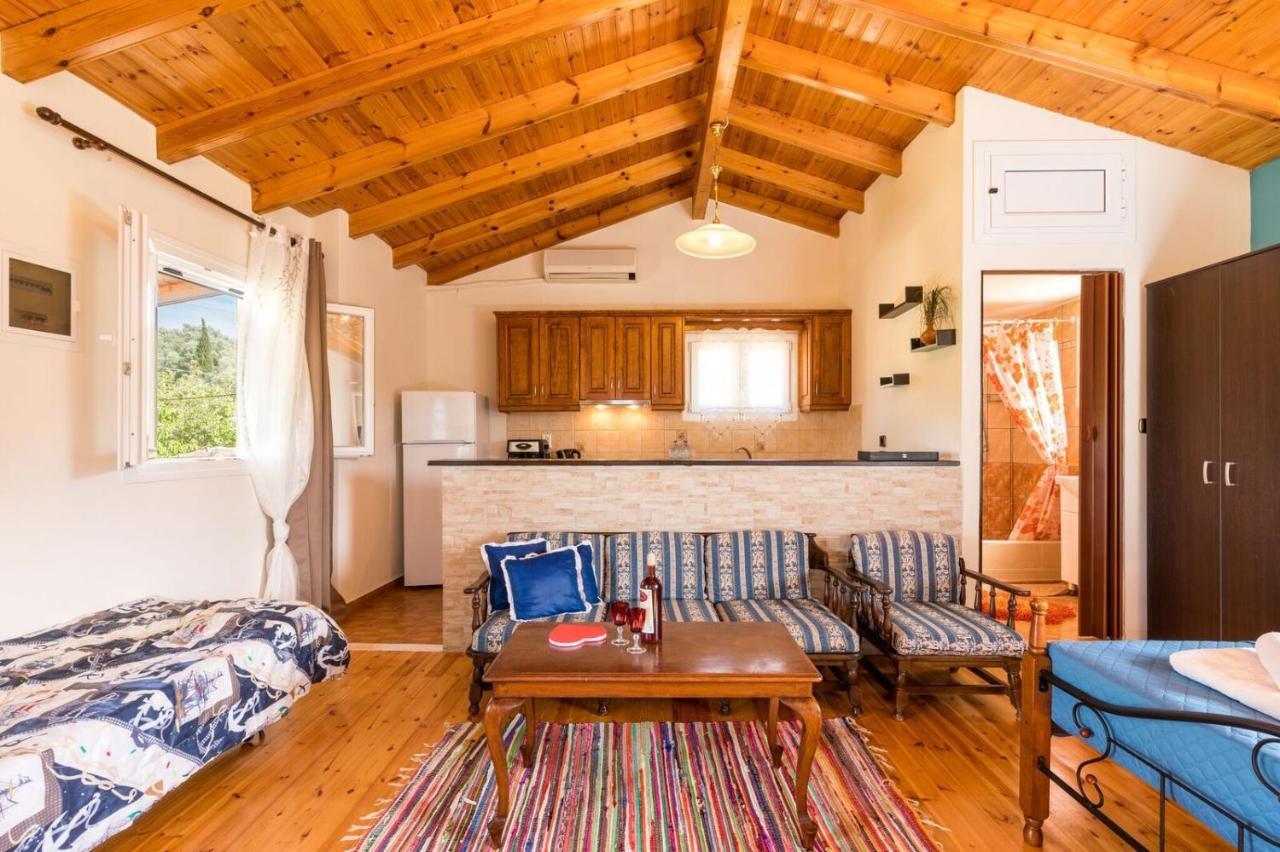 Malotu Resort Sinarádes 外观 照片